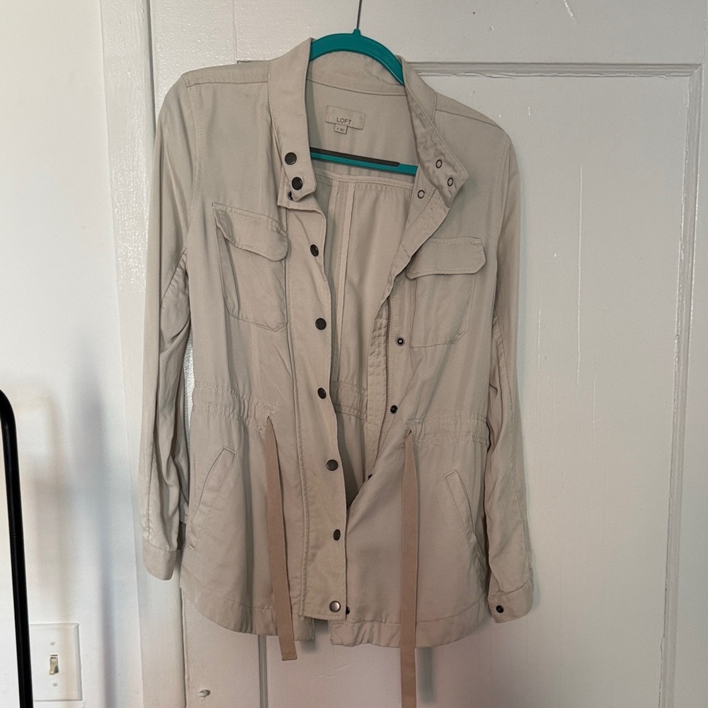 LOFT Women's Beige Utility Jacket